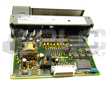 ALLEN BRADLEY 1746-NO4I /A ANALOG OUTPUT MODULE 