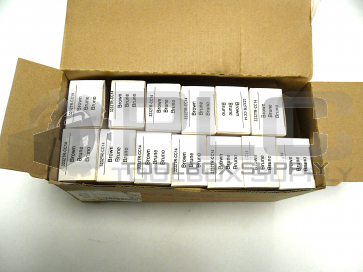 LOT OF 13 NEW PASS AND SEYMOUR 3232TR-CC14 OUTLET 