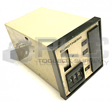 EUROTHERM 9715402 TEMPERATURE CONTROLLER 