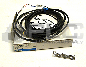 NEW OMRON E2EC-C1R5D1 PROXMITY SWITCH 2M