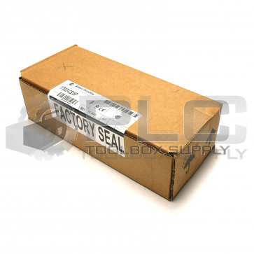 NEW FACTORY SEALED ALLEN BRADLEY 1792D-CB18P /B MAXUM ROUND MEDIA BASE