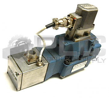 MOOG D662-580A H02KA1BBN6A VALVE SERVO HYDRAULIC D061-613C 