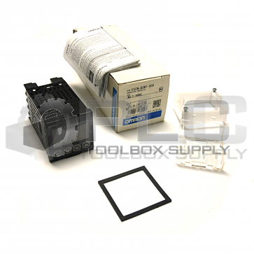 NEW OMRON E5CN-Q2MT-500 TEMPERATURE CONTROLLER