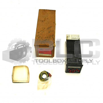 NEW IN BOX RED LION CONTROLS LNXC2030 COUNTER 