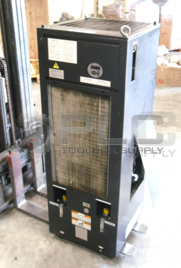 KOUWA  KMV-150-M15 OIL CONTROLLER LIQUID TUNER MAZAK FOR PARTS *READ*