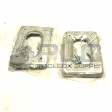 NEW LOT OF 2 SEALED CROUSE HINDS DS23G COVER FOR DEVICE BOX 