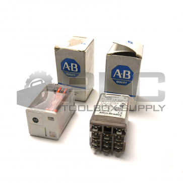 LOT OF 2 NEW ALLEN BRADLEY 700-HB33Z24-4 /B RELAY 10AMP 3PDT 24VDC