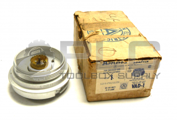 NEW APPLETON VAD-1 GLOBE AND GUARD ADAPTER BODY WITH SOCKET 