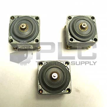 NEW LOT OF 3 CUTLER-HAMMER E50DT1 SERIES A1 OPERATING HEAD TOP PUSH BUTTON