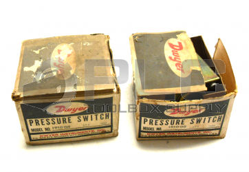NEW LOT OF 2 DWYER 1910-00 PRESSURE SWITCH 