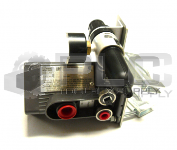 NEW MOORE IPF/4-20MA/3-15PSIG  20-100KPA/20PSI  140KPA/-FR1 WPP TRANSMITTER 