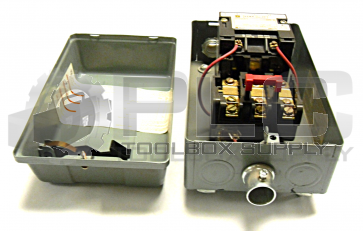 NEW SQUARE D 8536SAG12 MOTOR STARTER AND ENCLOSURE 