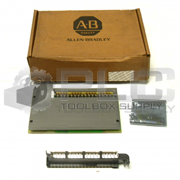 NEW ALLEN BRADLEY 1771-OD16 120V OUTPUT MODULE 