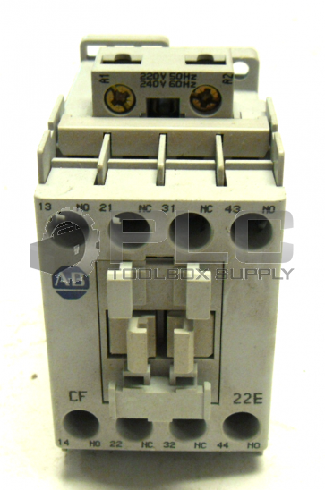 NEW ALLEN BRADLEY 700-CF220/SER A CONTROL RELAY 