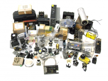 LOT OF MAC SQUARE D COGNEX EAGLE ALLEN BRADLEY SIEMENS SWAGELOK MIXED ELECTRICAL