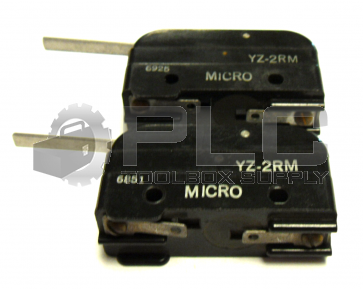 LOT OF 2 MICROSWITCH YZ-2RM