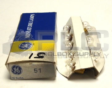 NEW BOX OF 10 GE 51 MINIATURE LAMPS