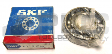 NEW IN BOX SKF 6205-JEM BEARING