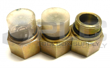 NEW LOT OF 3 PARKER 1 1/4" CONNECTOR UNION  1-1/4 