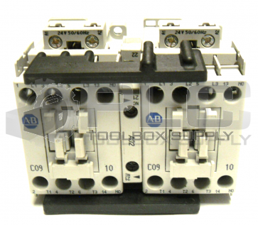 ALLEN BRADLEY 104-C09KJ22 B REVERSING CONTACTOR