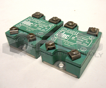 LOT OF 2 IDEC RSSD 25A SOLID STATE RELAY