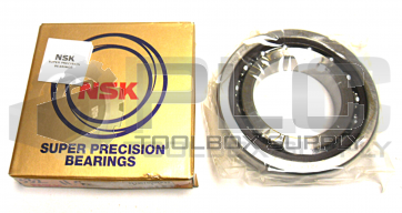 NEW IN BOX NSK 7213CTRDULP4Y SUPER PRECISION BEARING 