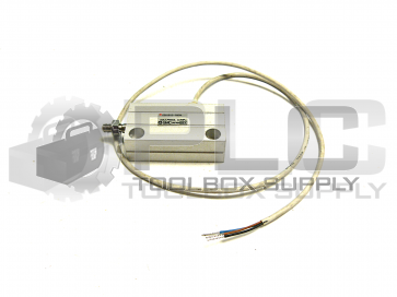 NEW SMC CDUJB12-30DM CYLINDER 