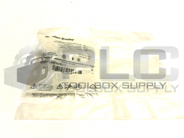 NEW SEALED ALLEN BRADLEY 800FP-LE4PN3RX11 /A PUSH BUTTON 
