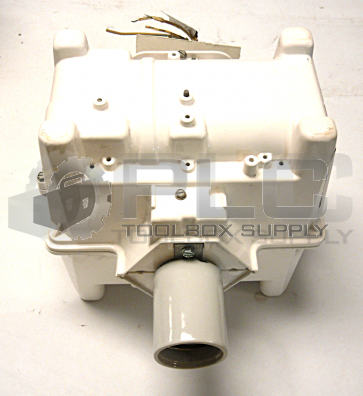 HUBBELL BLA-100P8-WH SUPERBAY BALLAST LIGHT