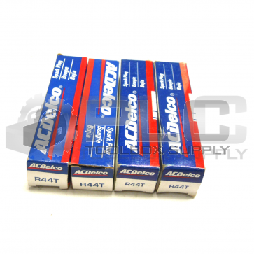 NEW LOT OF 4 ACDELCO R44T  SPARK PLUG 