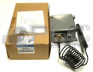 NEW IN BOX JOHNSON CONTROLS A72AE-1C COOLING TOWER TEMPERATURE CONTROL
