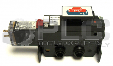 NEW BURKERT 0470 00454057 PNEUMATIC SOLENOID VALVE