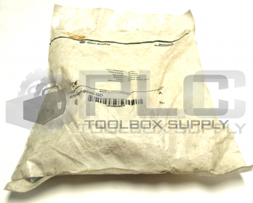 NEW SEALED ALLEN BRADLEY 42GRP-9040-QD/A PHOTOSWITCH LONG RANGE DEFFUSE SENSOR