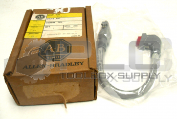 NEW IN BOX ALLEN BRADLEY 1771-CP1 CABLE 12INCH LENGTH