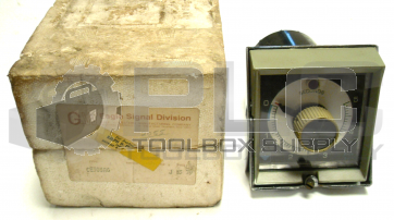 NEW IN BOX EAGLE SIGNAL CE305A6 TIMER 0-5 SECOND 120V 60HZ ELECTRONIC
