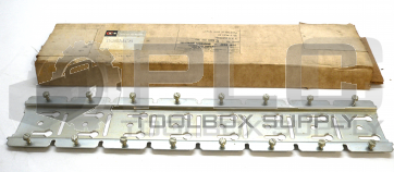 NEW IN BOX  CUTLER HAMMER D26MC8 MOUNTING CHANNEL