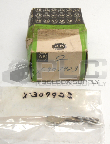 NEW IN BOX ALLEN BRADLEY X-307923 KEY CYLINDER LOCK FOR PUSHBUTTON SWITCH