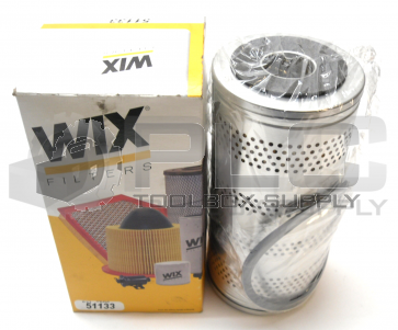 NEW IN BOX WIX 51133 OIL FILTER