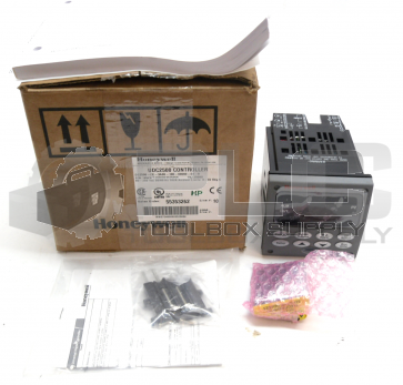 NEW HONEYWELL DC2500-CE-3A00-100-00000-E0-0 UNIVERSAL DIGITAL CONTROLLER UDC2500