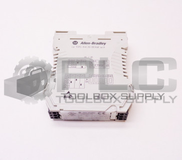 NEW ALLEN BRADLEY 931S-A4C2D-DCHALL SER A ANALOG SIGNAL CONDITIONER
