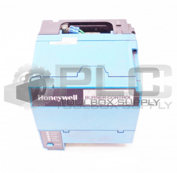 HONEYWELL RM7895 A 1014 BURNER CONTROL