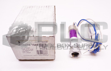 NEW HONEYWELL C7027A 1049 U.V. SENSOR