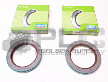 LOT OF 2 NEW SKF 22405 OIL SEAL