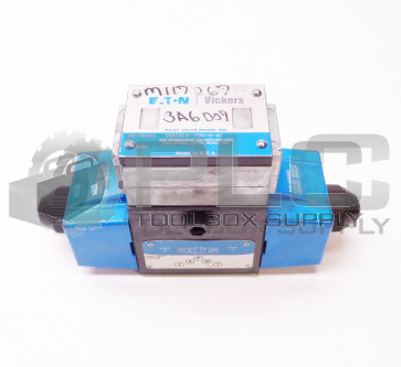 NEW VICKERS 02-119493 DG4S4LW-012C-B-60 DIRECTIONAL VALVE 