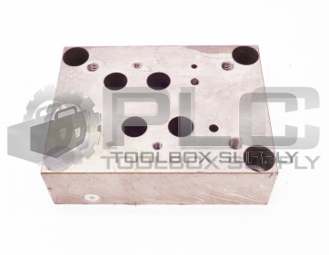 NEW DAMAN DD07D08VAAB MANIFOLD BLOCK 0695 *SHELF WEAR*