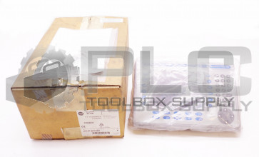 NEW ALLEN BRADLEY 2711P-B7C4D8 /A PANELVIEW PLUS 2711P-RP8D /A 2711P-RDB7C /D