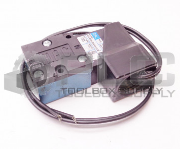 NEW MAC 45A-DH1-DAAA-1CM SOLENOID VALVE 120/110V 60/50HZ 5.4W