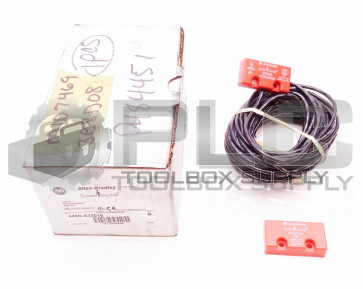 NEW ALLEN BRADLEY 440N-S32016 SER B SIPHA NON-CONTACT SWITCH