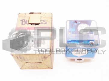 NEW HONEYWELL C6097A1079 GAS PRESSURE SWITCH 1/4" NPT C6097A 1079