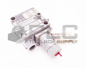 NEW ALLEN BRADLEY 836T-T352J /A PRESSURE SWITCH 2 CIRCUIT 8A 300V 400-3000 PSI